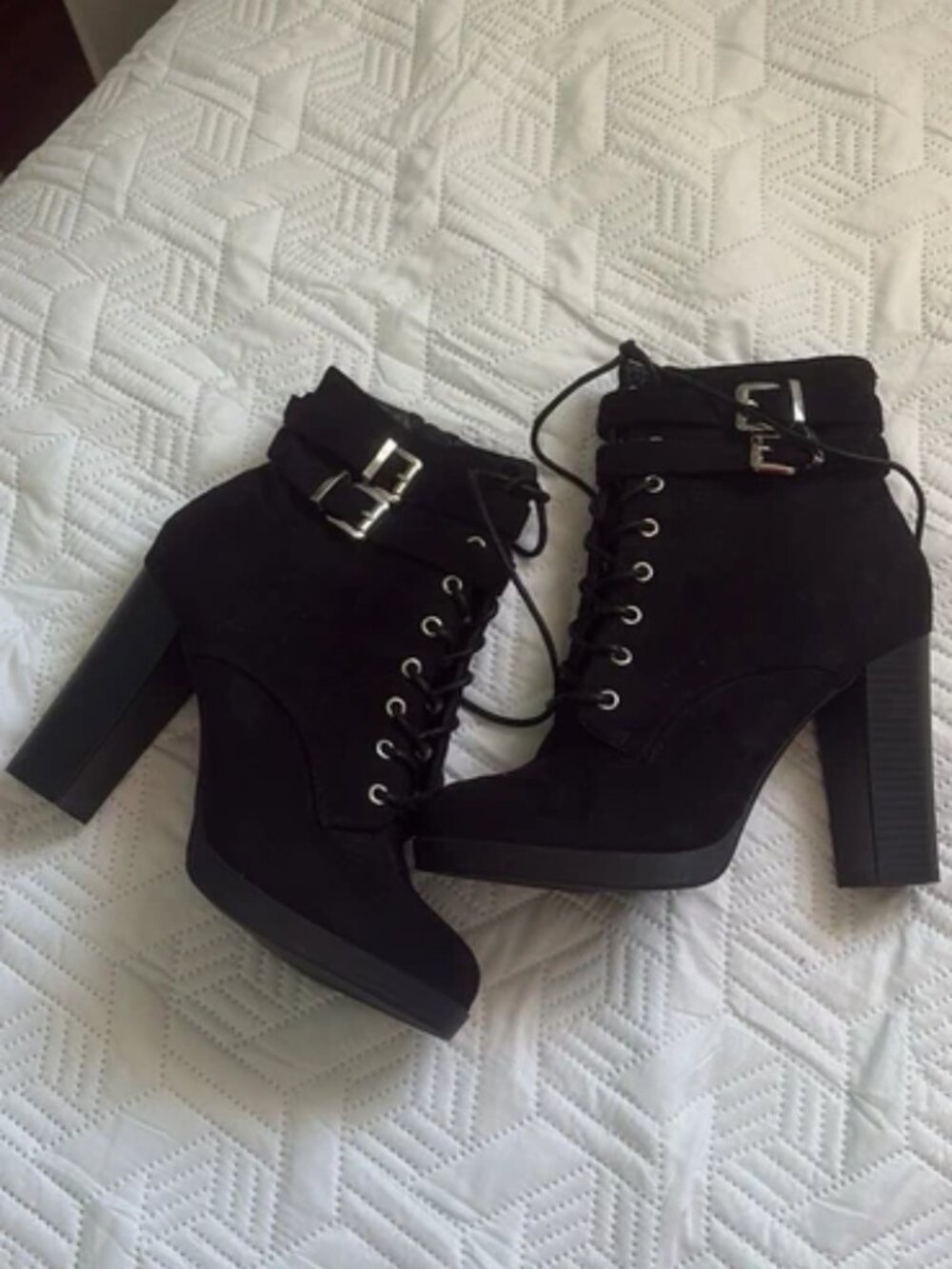 Fashion Nova Ankle boots